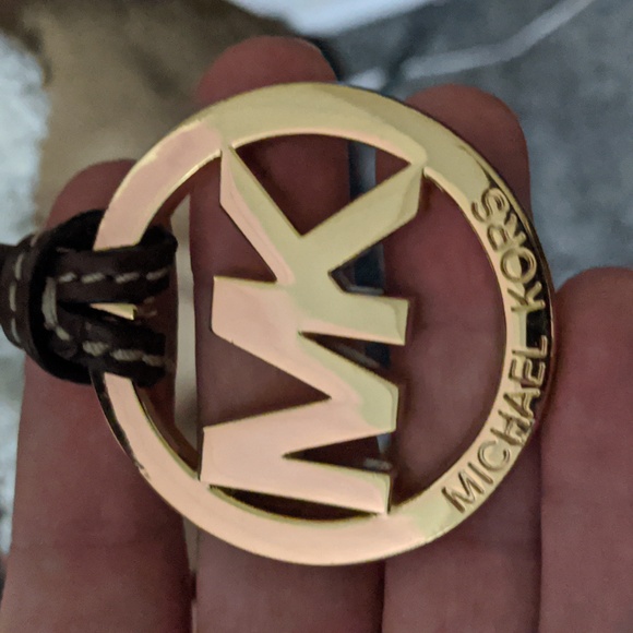 🐾MK Sherpa Bucket Bag - Picture 2 of 4